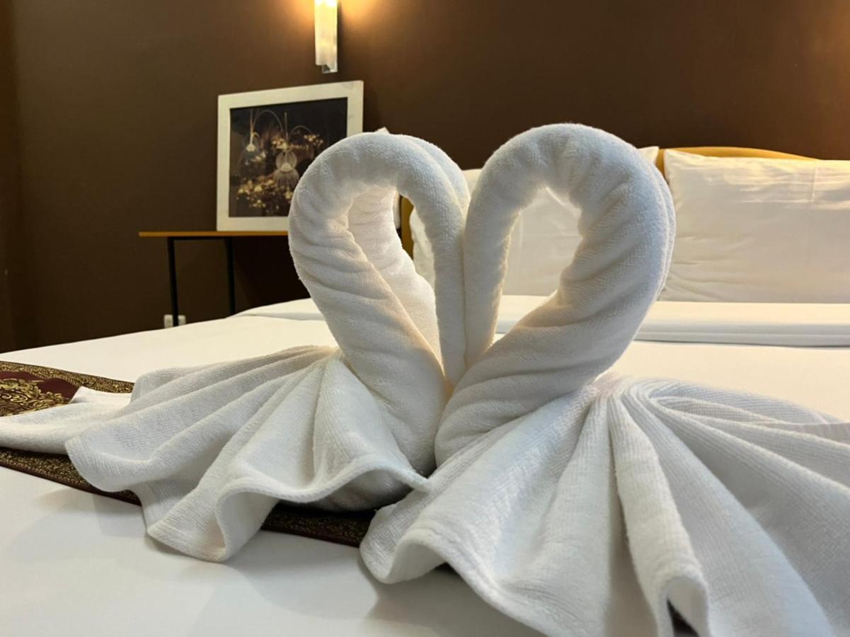 Cozy Rooms Asoke 방콕 외부 사진